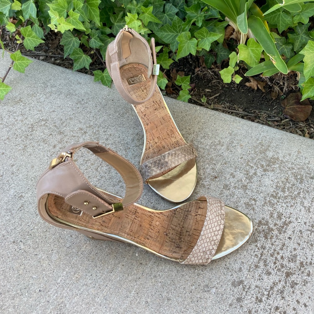 Exe zip heel wedge sandal